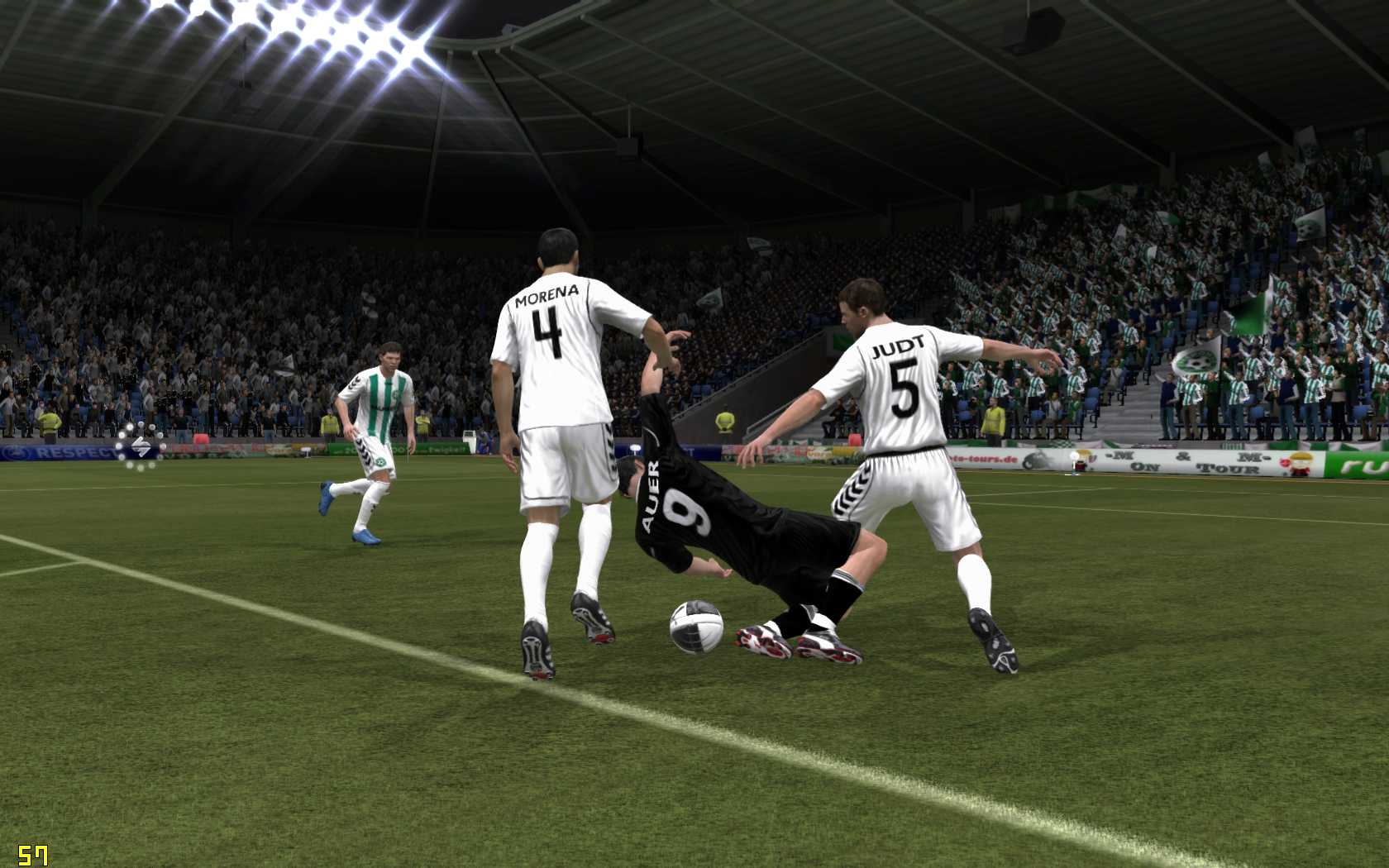 http://www.vdfb.de/gfx/news/11373_zange_foul.jpg