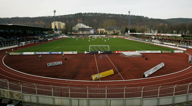 http://www.vdfb.de/gfx/news/11865_trier_stadion.jpg