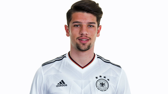 custom_style_1_lukas_muehl.jpg?1493155630